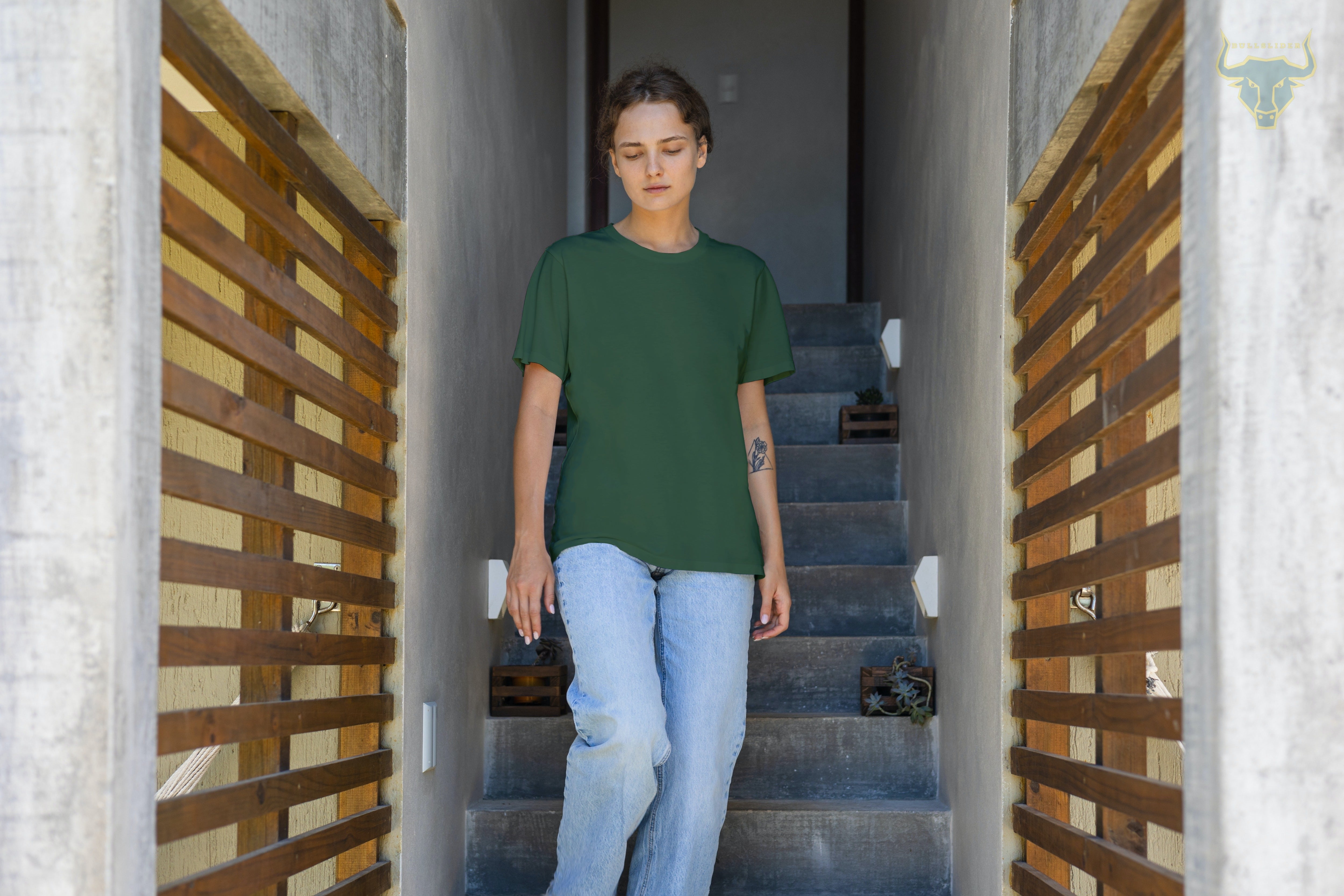 Women's Olive Green Plain T-shirt – bullslider